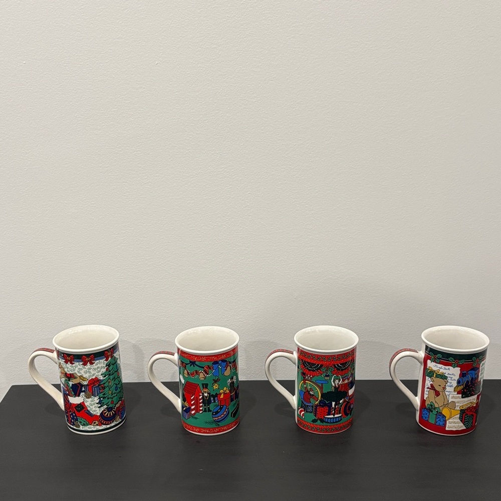 Festive Holiday Mug Set - Picture 7 of 9